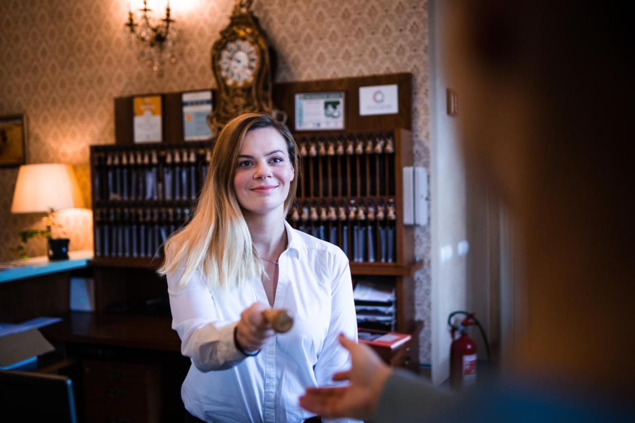 立布利萨酒店 Byšice 外观 照片