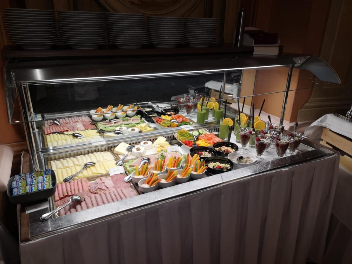 立布利萨酒店 Byšice 外观 照片